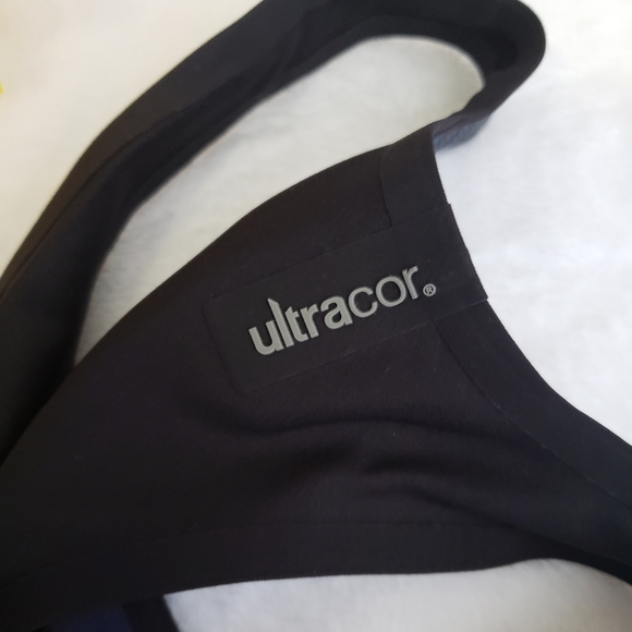 🆕️  Ultracor Terrain Sports Bra - Picture 7 of 8